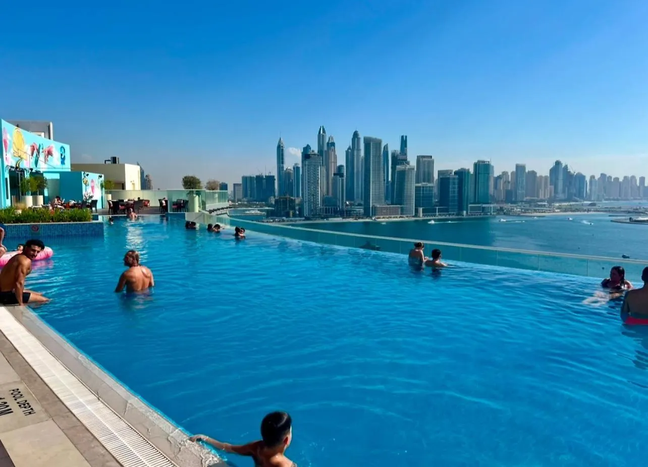 1 Bedroom By The Beach With Free Rooftop Pool Access Dubai
