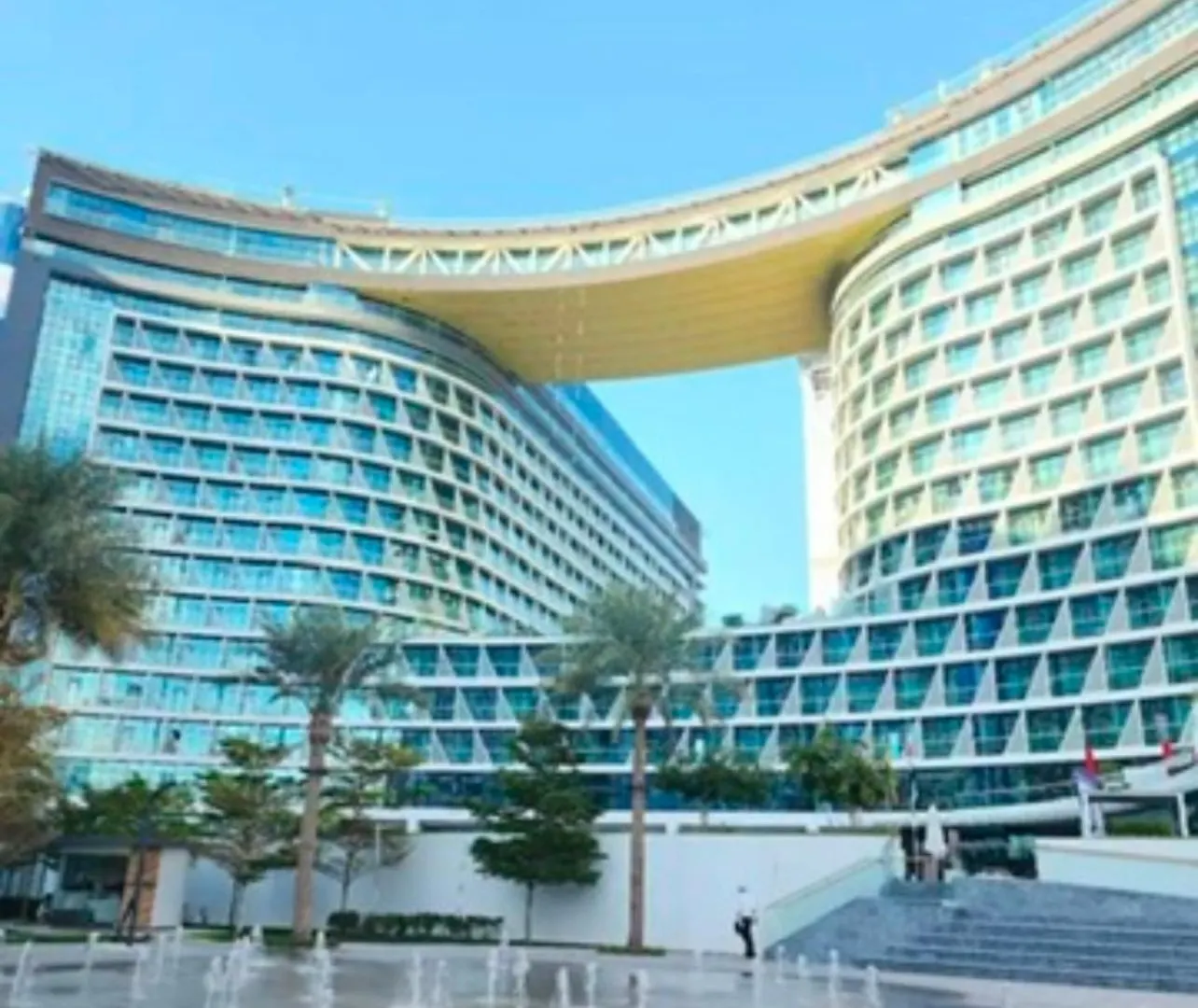 Apartment 1 Bedroom By The Beach With Free Rooftop Pool Access Dubai United Arab Emirates